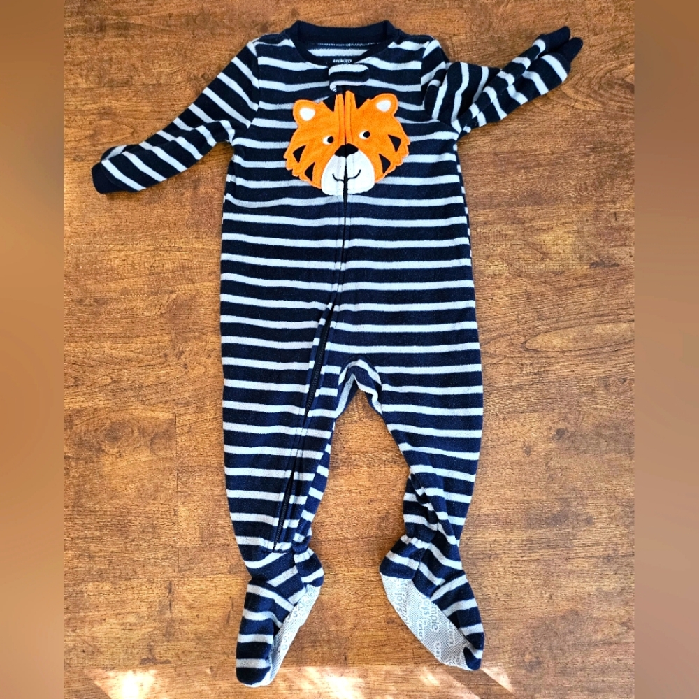 Carter's Loose Fit Fleece Footed Pajamas, 18M